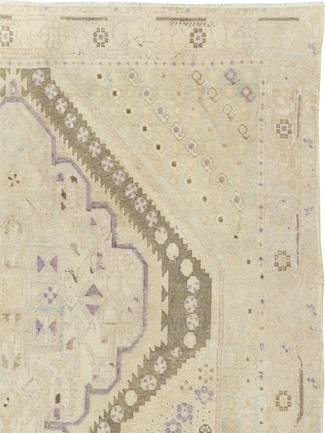 Vintage Persian Afshar Rug, No.21282 - Gsblank