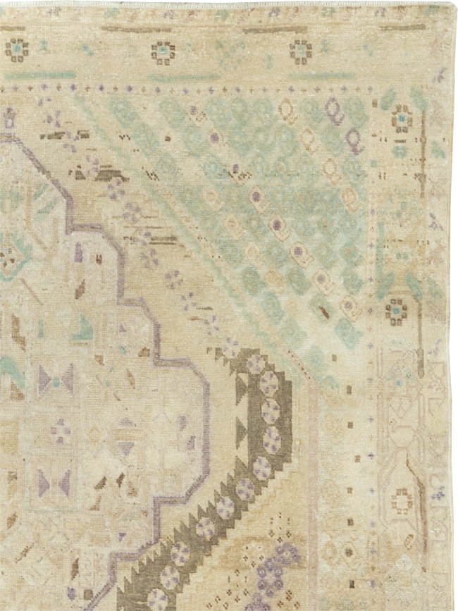 Vintage Persian Afshar Rug, No.21282 - Gsblank