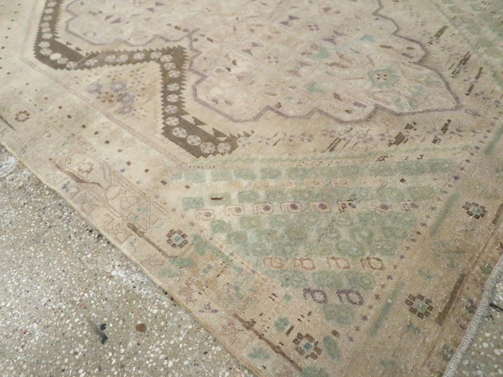 Vintage Persian Afshar Rug, No.21282 - Gsblank