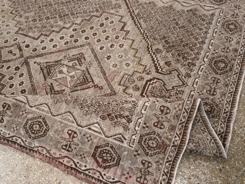 Vintage Persian Afshar Rug, No.21309 - Gsblank