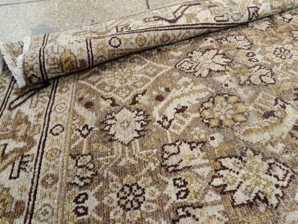 Vintage Persian Malayer Runner, No.21321 - Gsblank