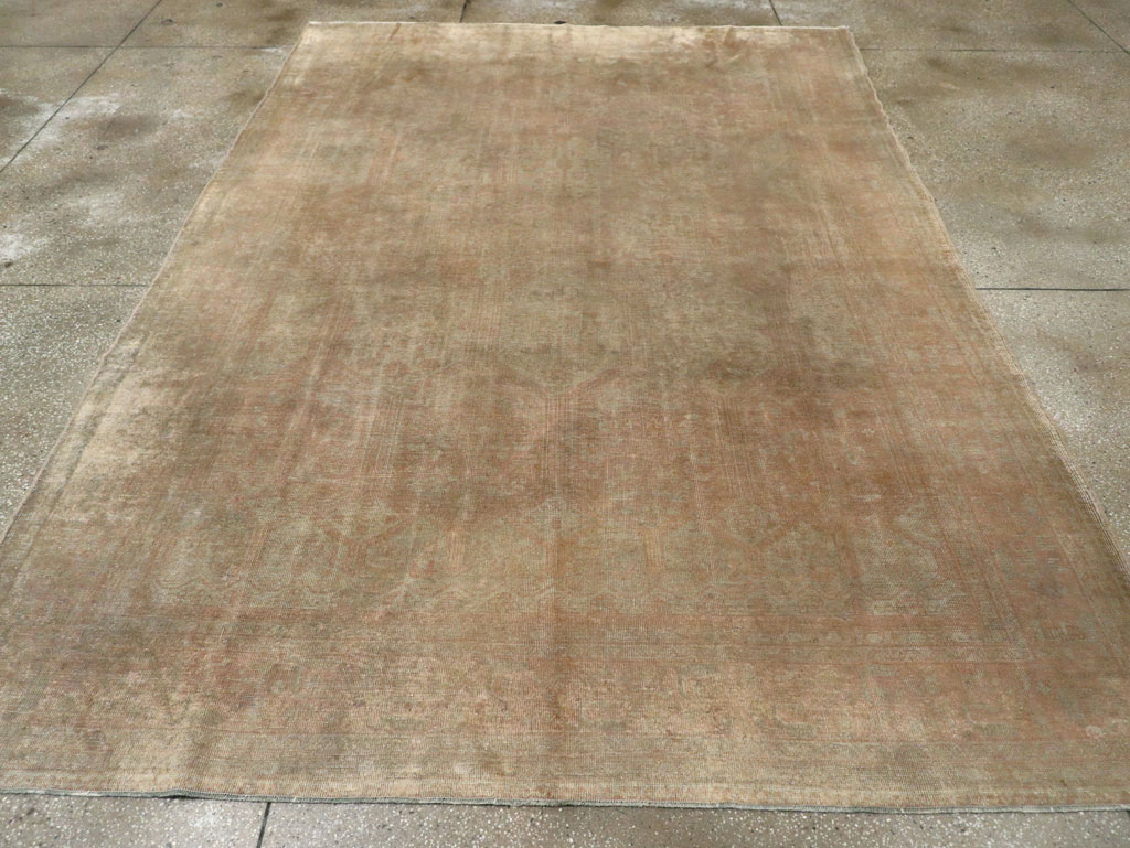 Antique Turkish Sivas Distressed Rug, No.21325 - Gsblank