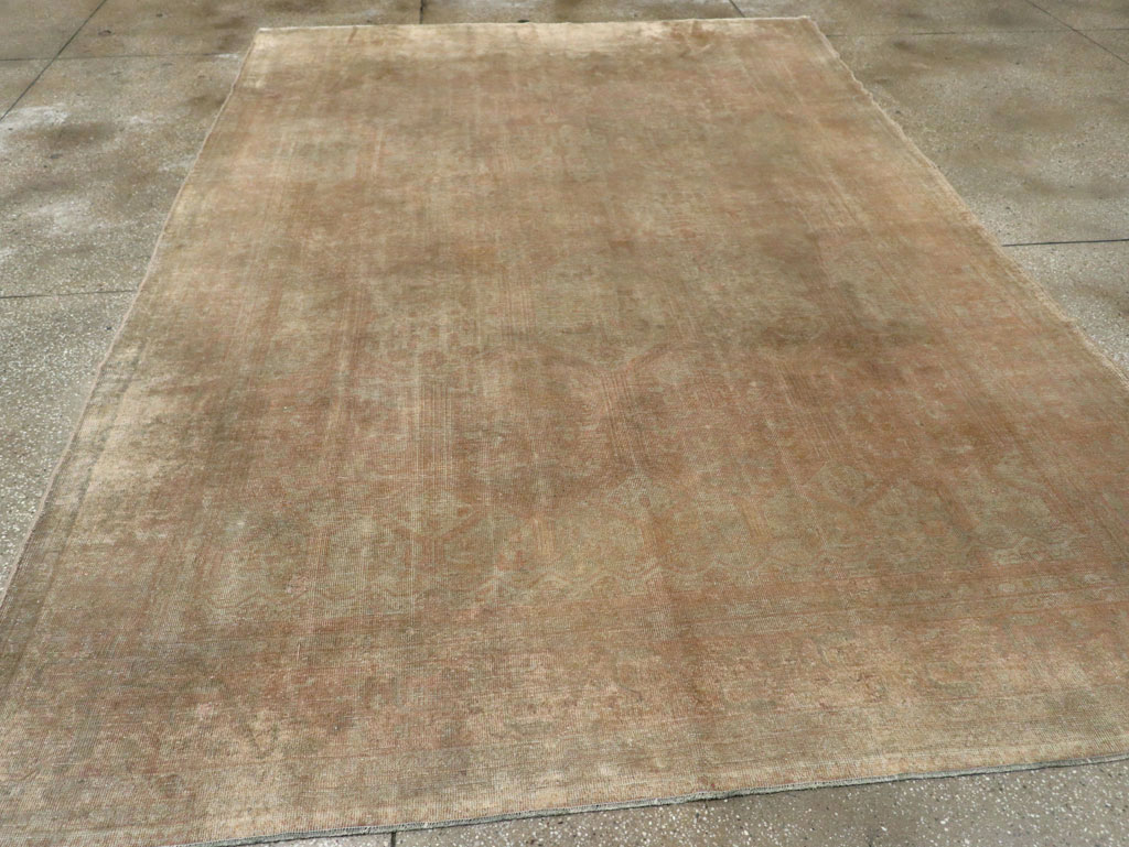 Antique Turkish Sivas Distressed Rug, No.21325 - Gsblank