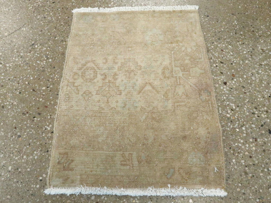 Vintage Persian Malayer Sampler Throw Rug, No.21330 - Gsblank