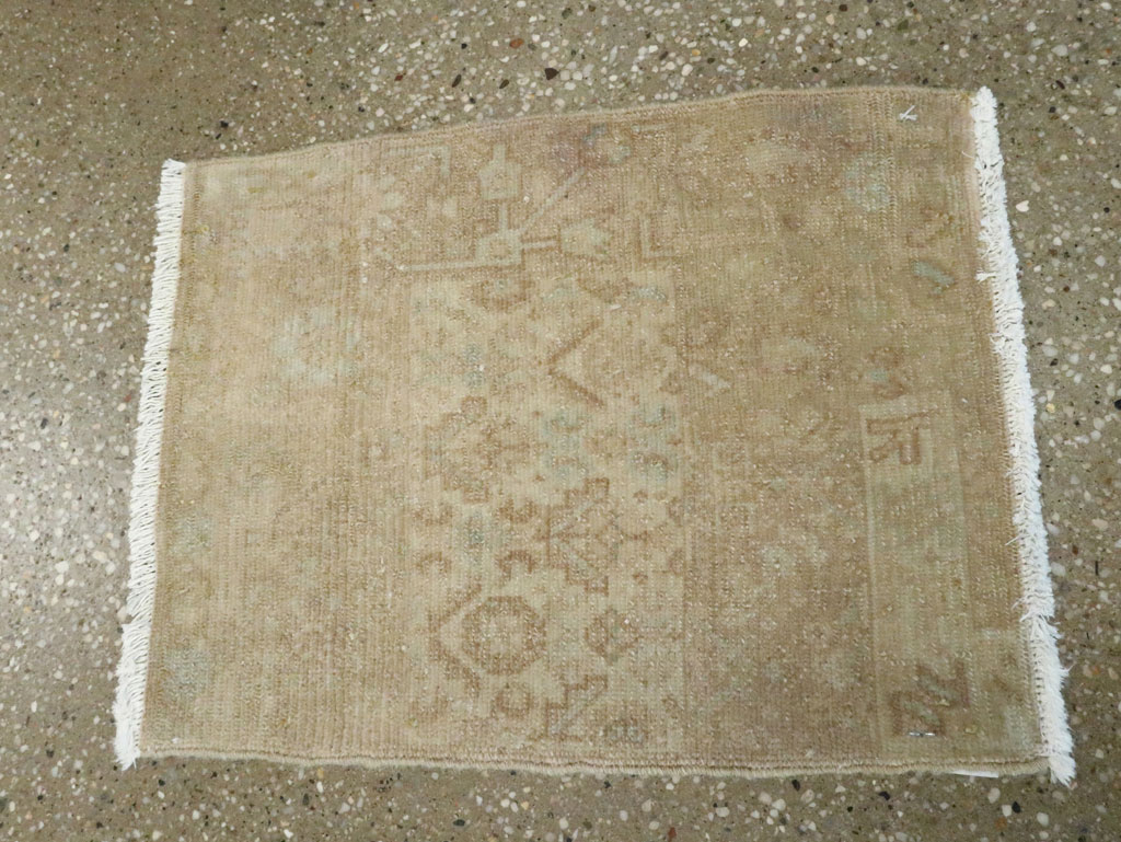 Vintage Persian Malayer Sampler Throw Rug, No.21330 - Gsblank