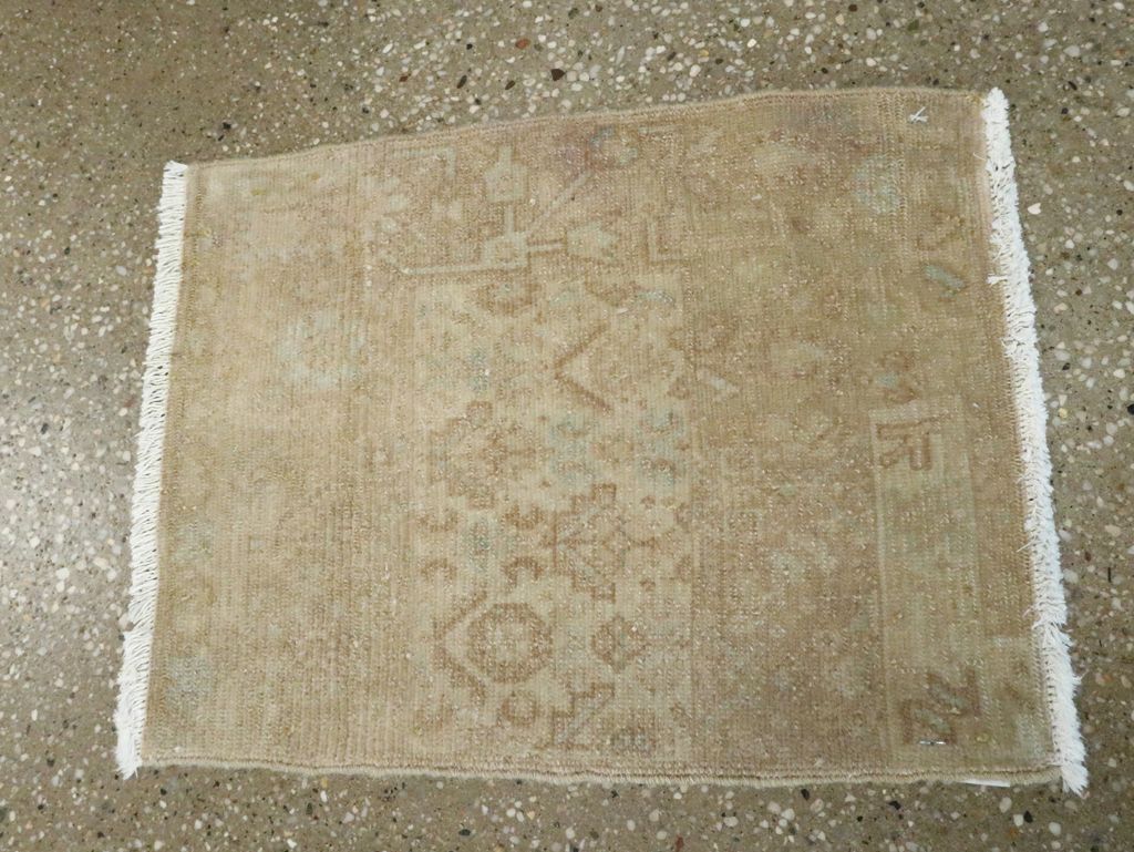 Vintage Persian Malayer Sampler Throw Rug, No.21330 - Gsblank