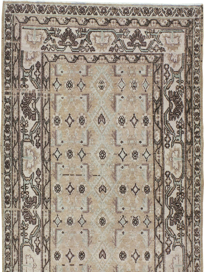 Vintage Persian Malayer Wide Gallery Runner, No.21349 - Gsblank