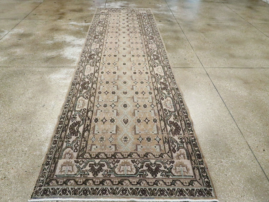 Vintage Persian Malayer Wide Gallery Runner, No.21349 - Gsblank