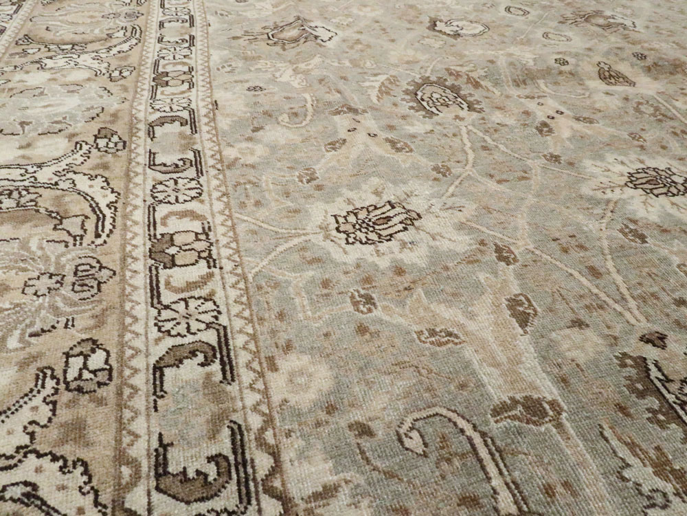 Antique Persian Tabriz Carpet, No.21386 - Gsblank