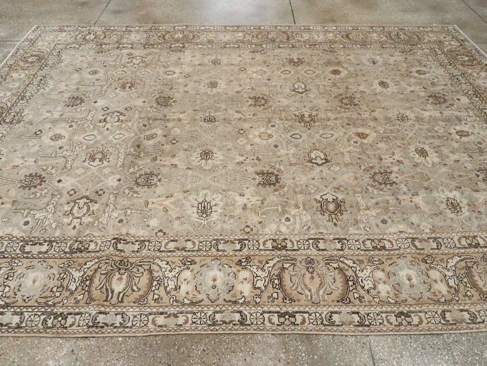 Antique Persian Tabriz Carpet, No.21386 - Gsblank
