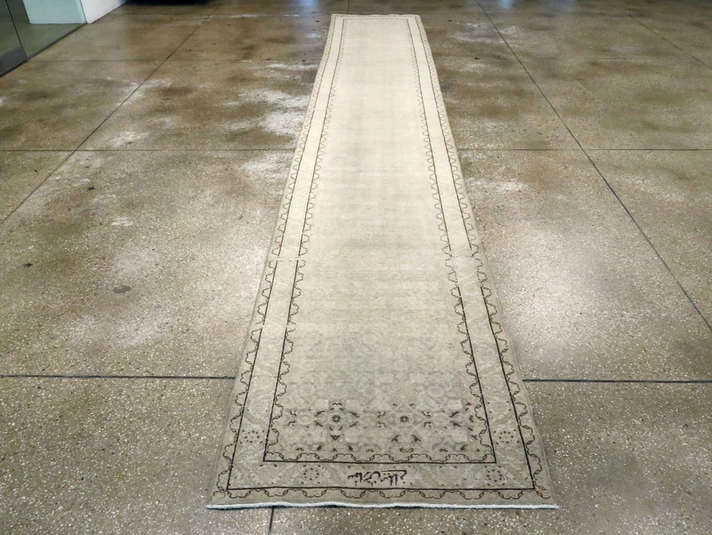 Vintage Persian Tabriz Runner, No.21389 - Gsblank