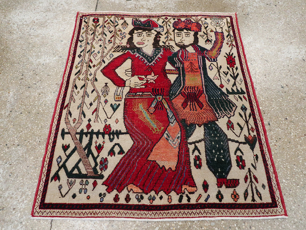 Vintage Persian Tabriz Pictorial Rug, No.21395 - Gsblank