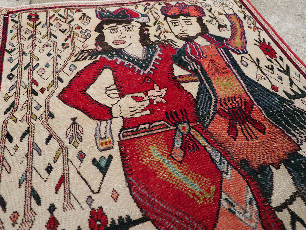 Vintage Persian Tabriz Pictorial Rug, No.21395 - Gsblank