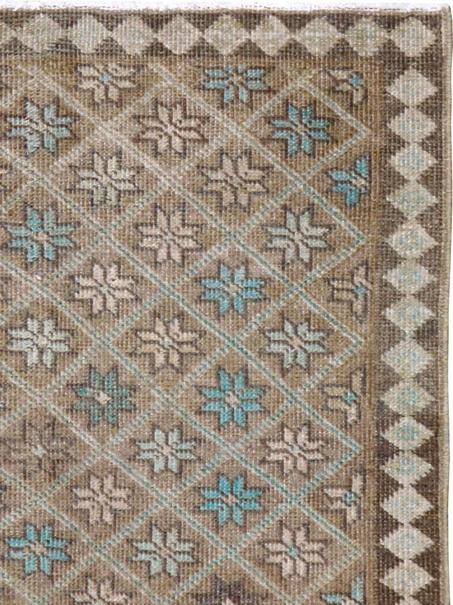 Vintage Tabriz Rug, No.21400 - Gsblank