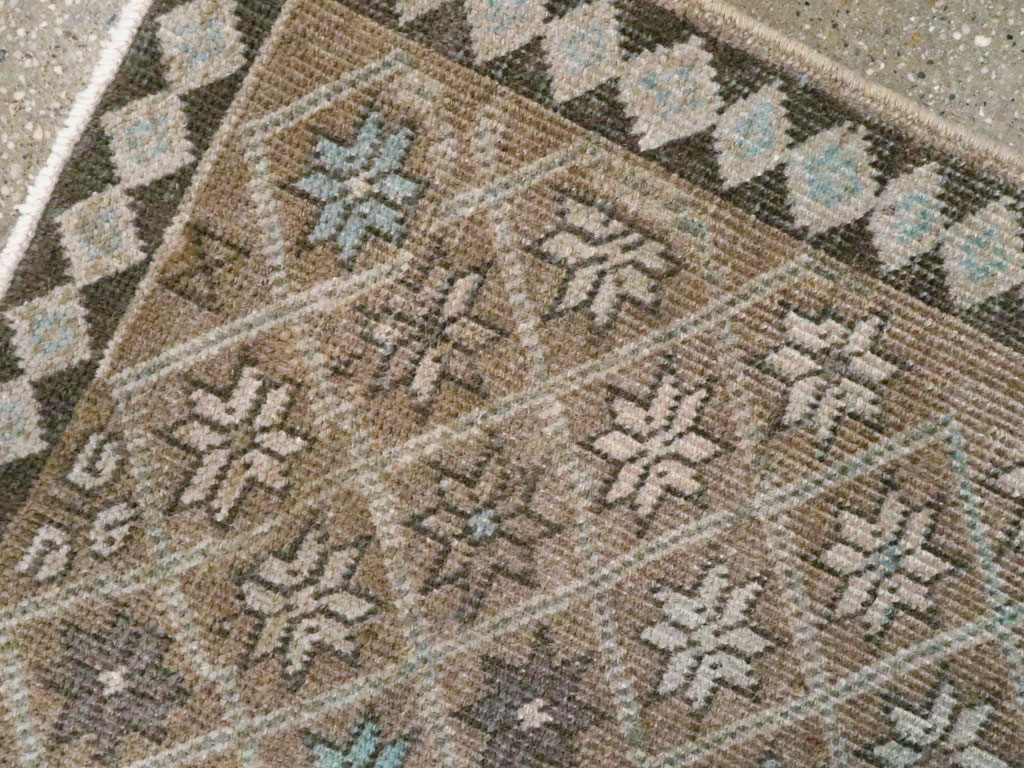 Vintage Tabriz Rug, No.21400 - Gsblank