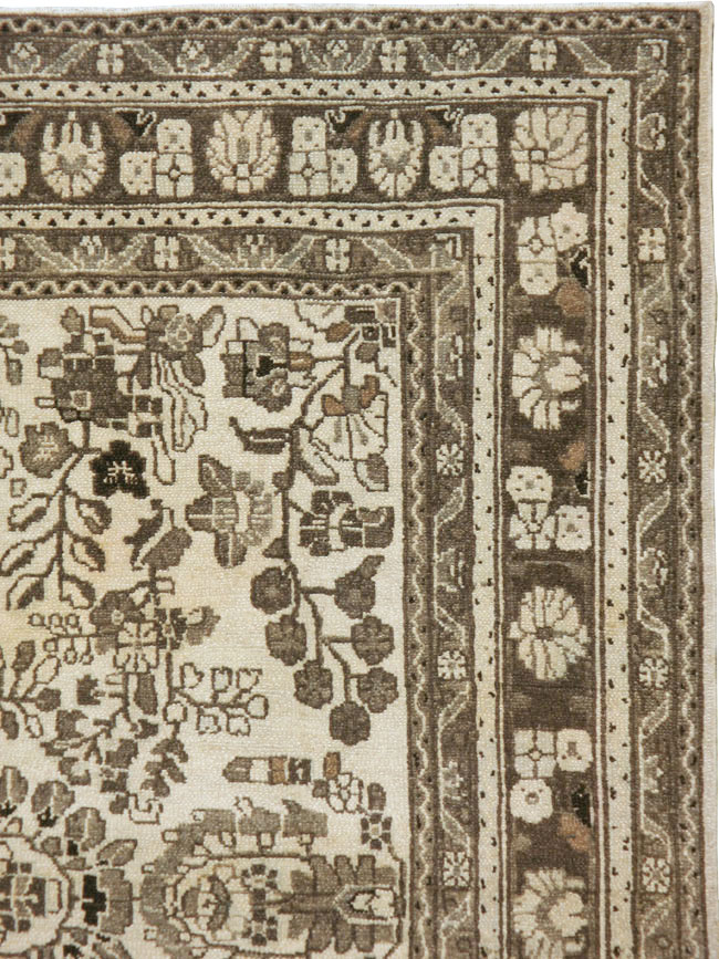 Vintage Persian Hamadan Square Rug, No.21432 - Gsblank