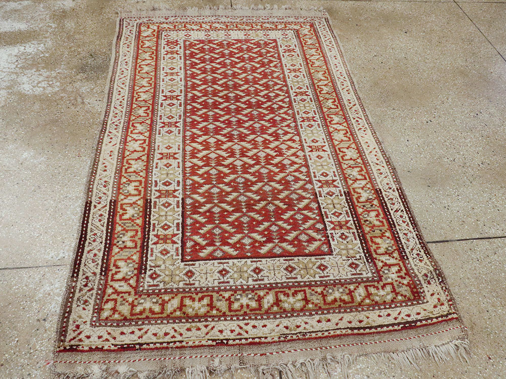Antique Kurdish Rug, No.21434 - Gsblank