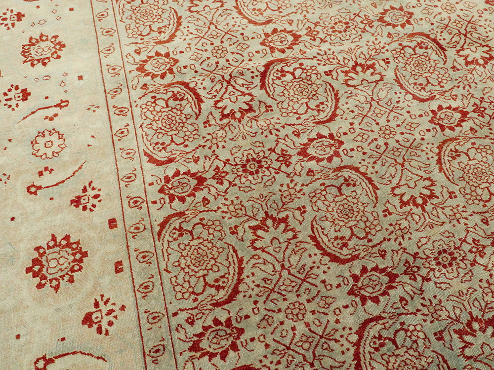 Antique Tabriz Carpet, No.21441 - Gsblank
