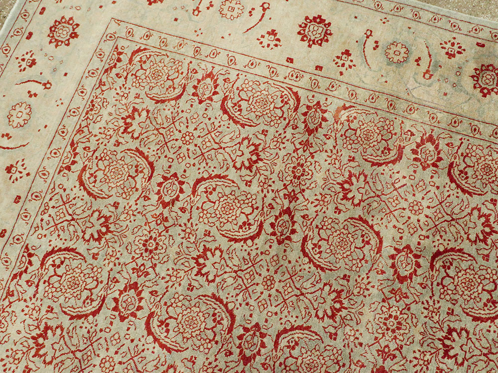 Antique Tabriz Carpet, No.21441 - Gsblank