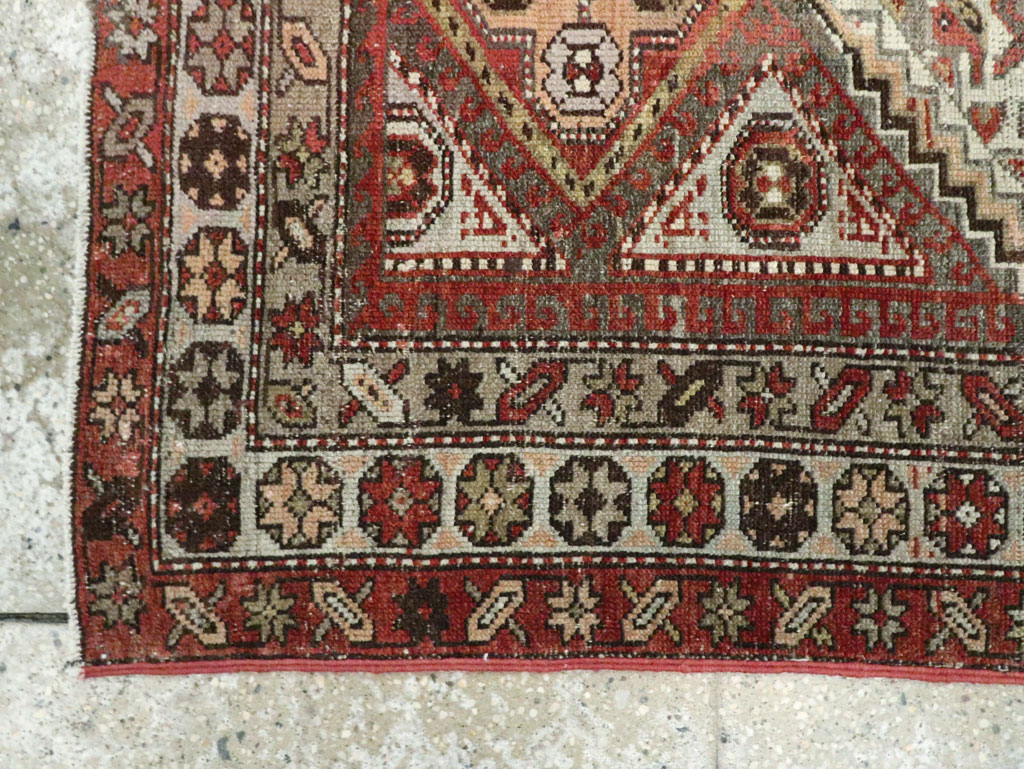 Antique Persian Malayer Rug, No.21449 - Gsblank