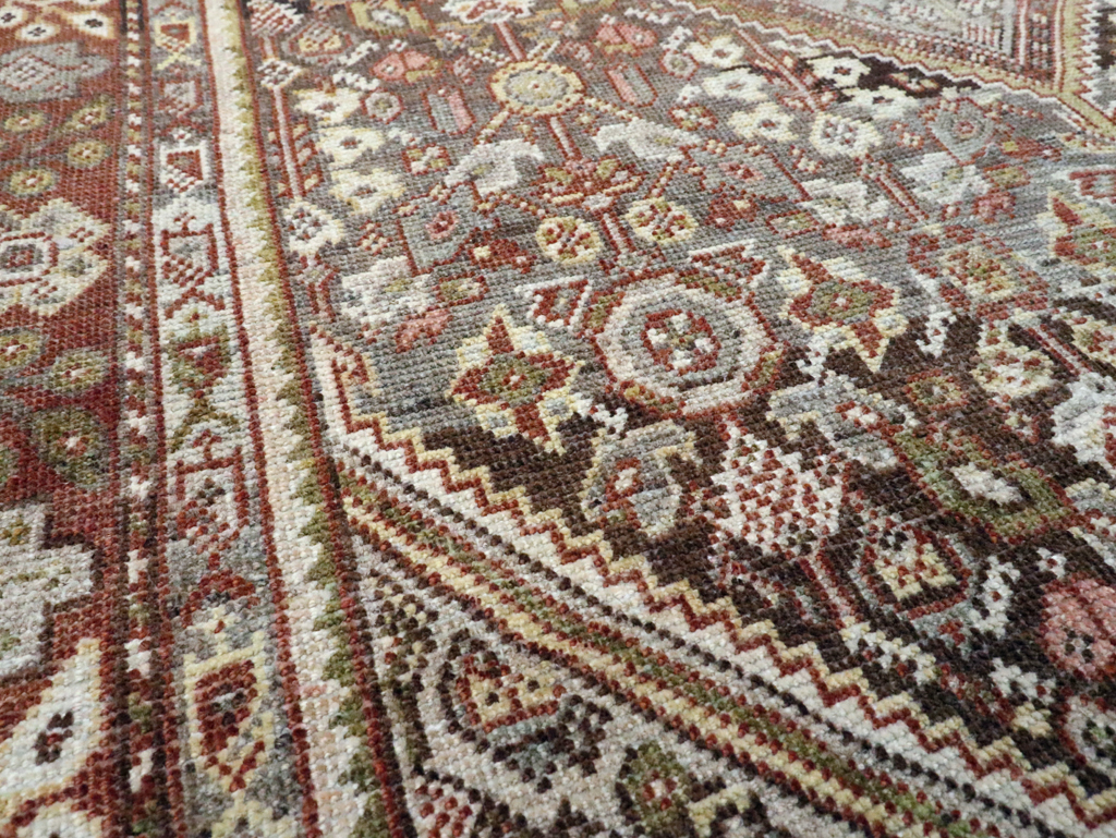 Antique Mahal Rug, No.21450 - Gsblank
