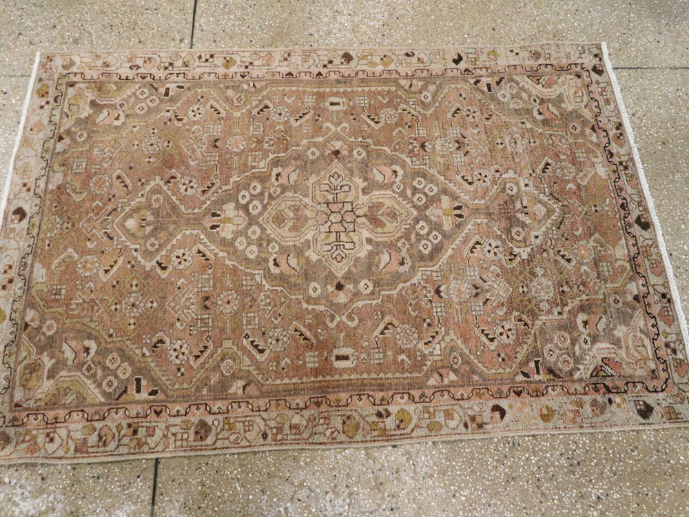Antique Persian Malayer Rug, No.21459 - Gsblank