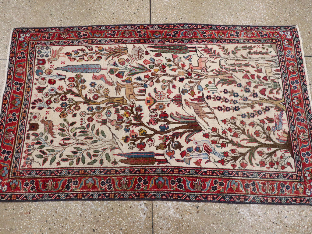 Vintage Persian Tabriz Pictorial Rug, No.21465 - Gsblank