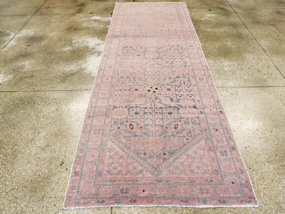 Antique Malayer Runner, No.21504 - Gsblank