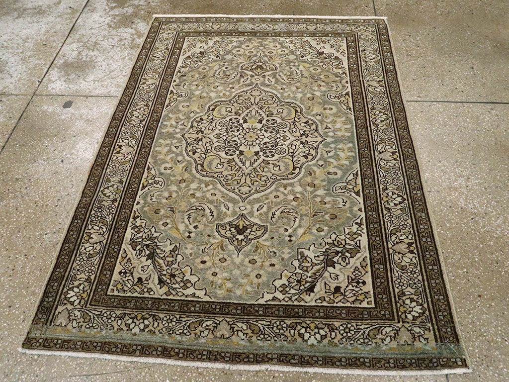 Antique Persian Malayer Rug, No.21514 - Gsblank