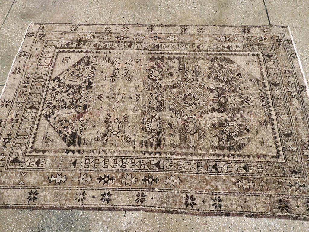 Antique Persian Malayer Rug, No.21525 - Gsblank