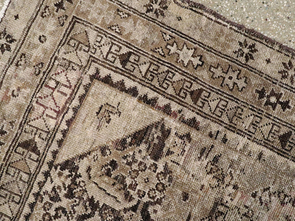 Antique Persian Malayer Rug, No.21525 - Gsblank