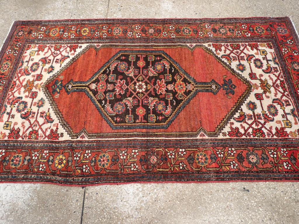 Antique Persian Malayer Accent Rug, No.21531 - Gsblank