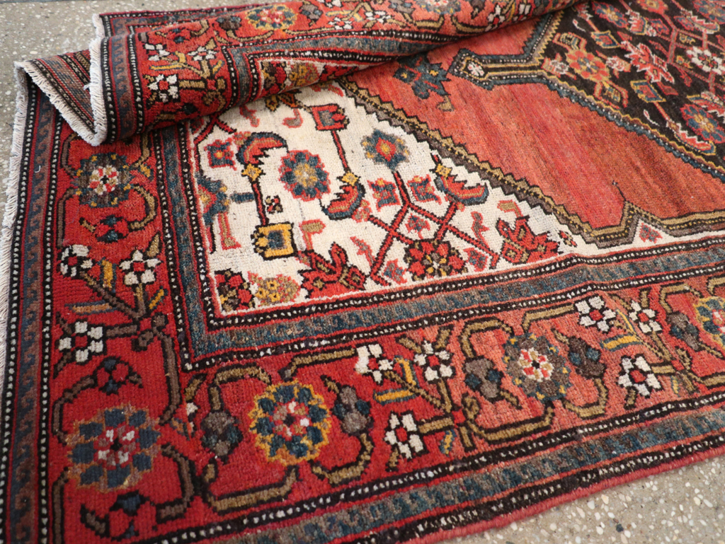 Antique Persian Malayer Accent Rug, No.21531 - Gsblank