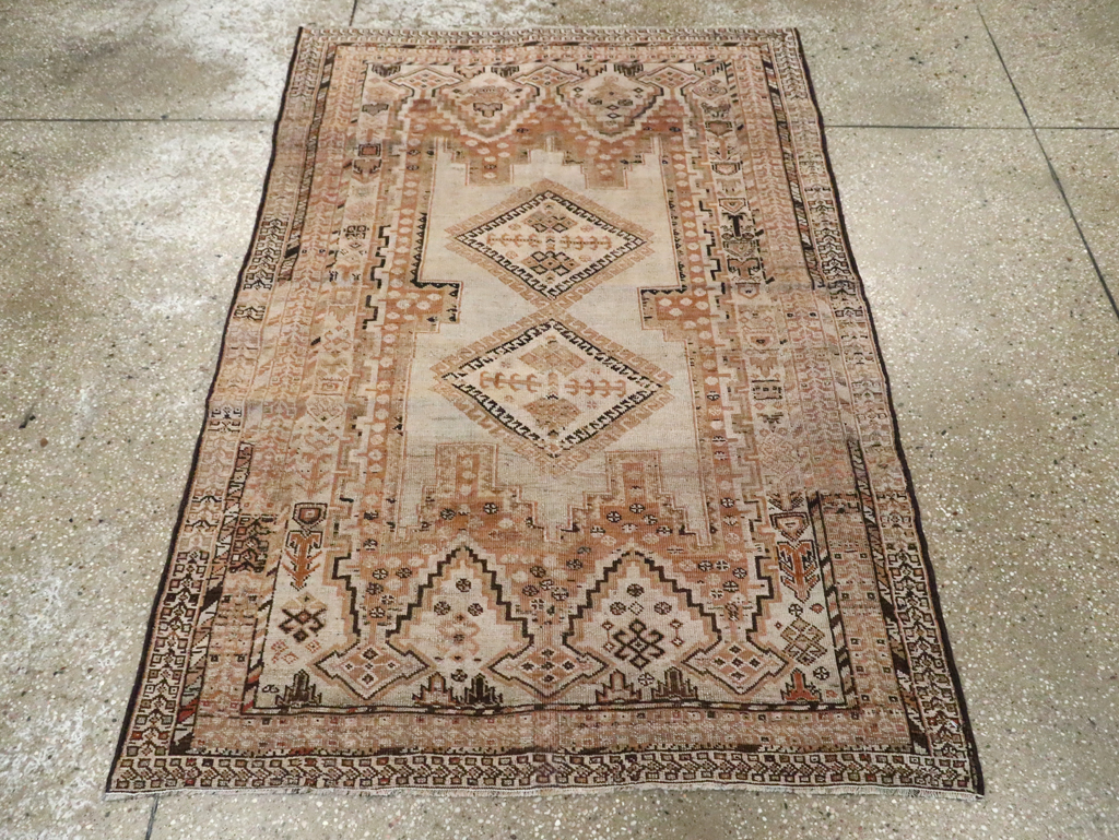 Vintage Persian Afshar Rug, No.21533 - Gsblank