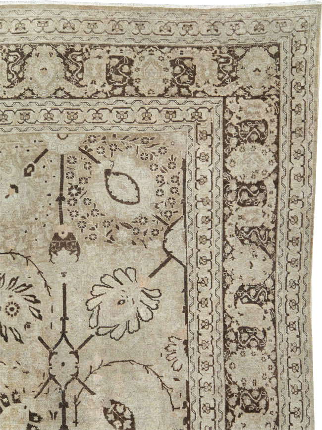 Antique Persian Tabriz Carpet, No.21553 - Gsblank
