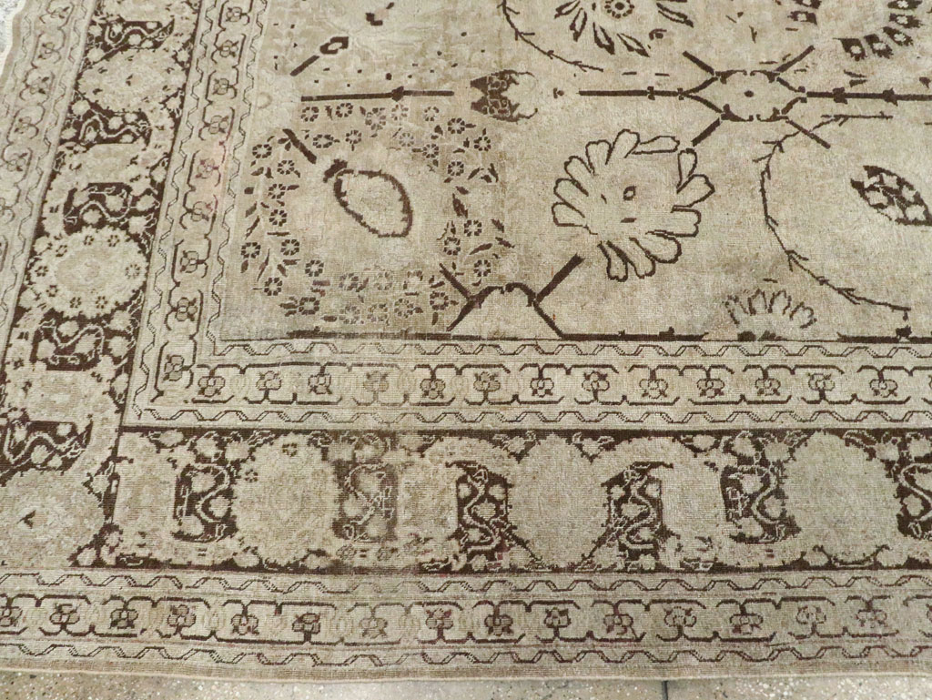 Antique Persian Tabriz Carpet, No.21553 - Gsblank