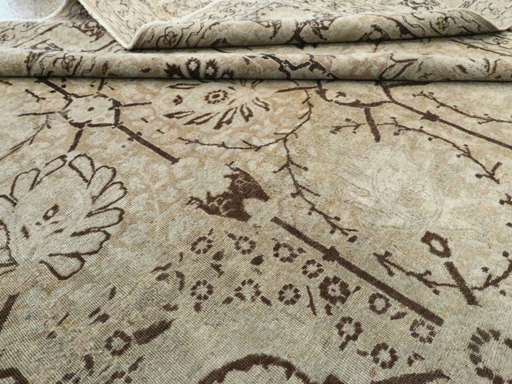 Antique Persian Tabriz Carpet, No.21553 - Gsblank