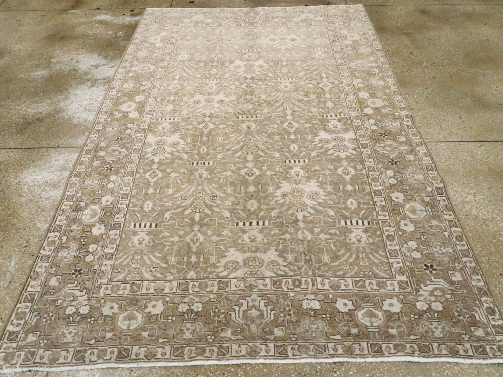Antique Persian Tabriz Carpet, No.21558 - Gsblank