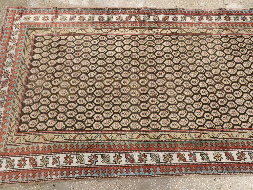 Antique Persian Northwest Runner, No.21571 - Gsblank