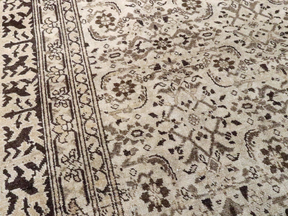 Antique Persian Tabriz Rug, No.21573 - Gsblank