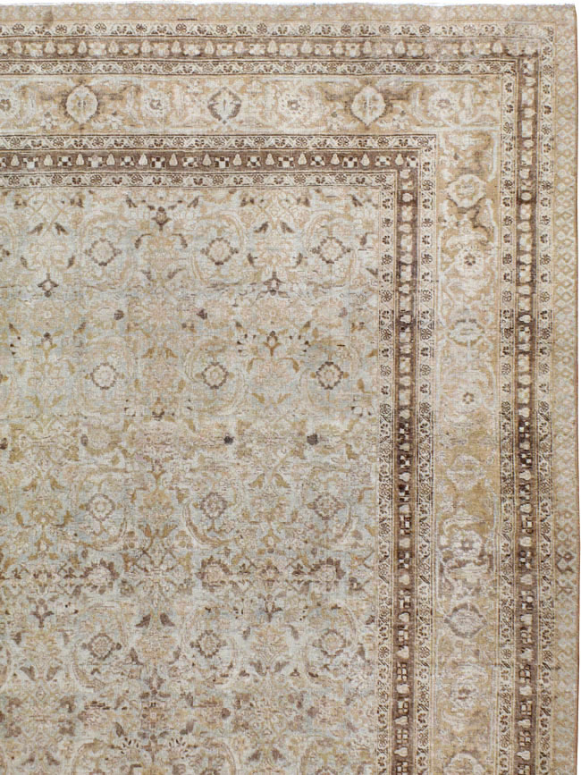 Antique Persian Tabriz Carpet, No.21582 - Gsblank
