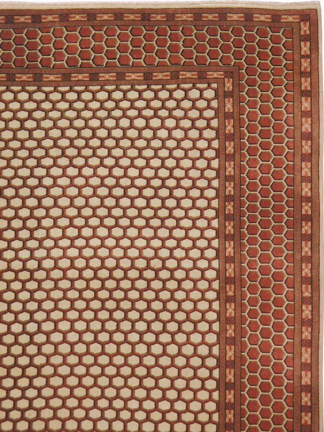 Vintage Turkish Anatolian Accent Carpet, No.21587 - Gsblank