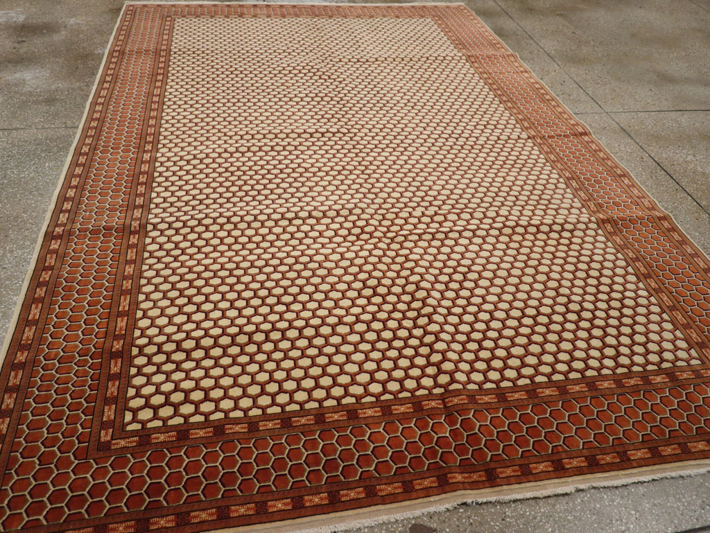 Vintage Turkish Anatolian Accent Carpet, No.21587 - Gsblank