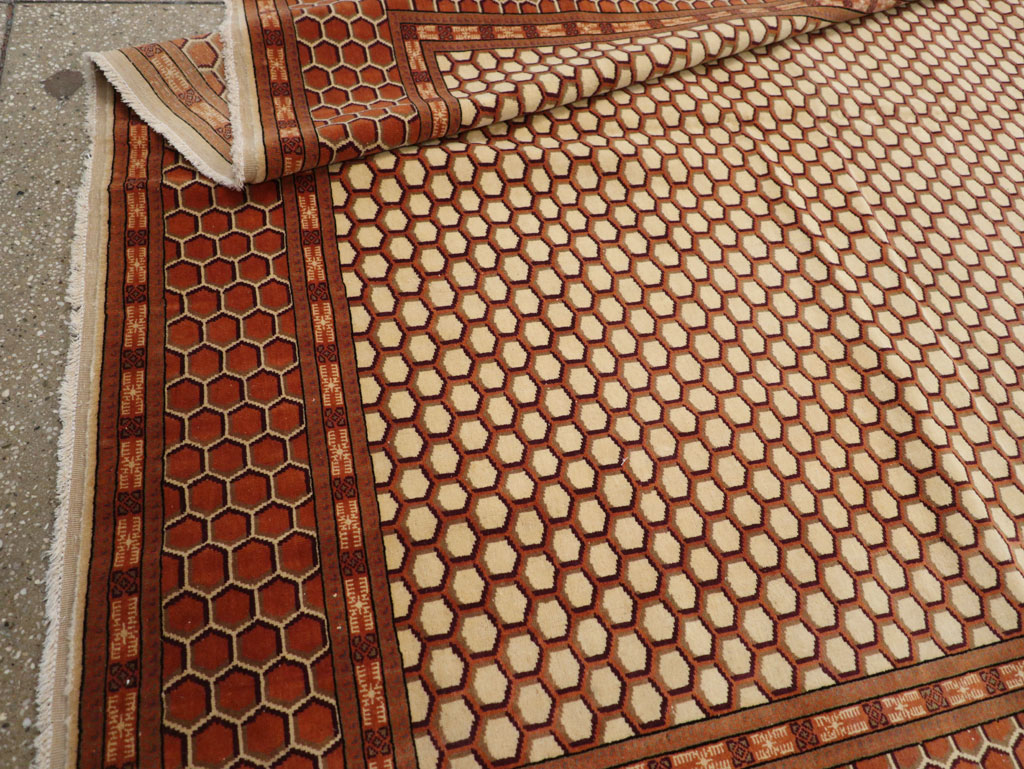Vintage Turkish Anatolian Accent Carpet, No.21587 - Gsblank