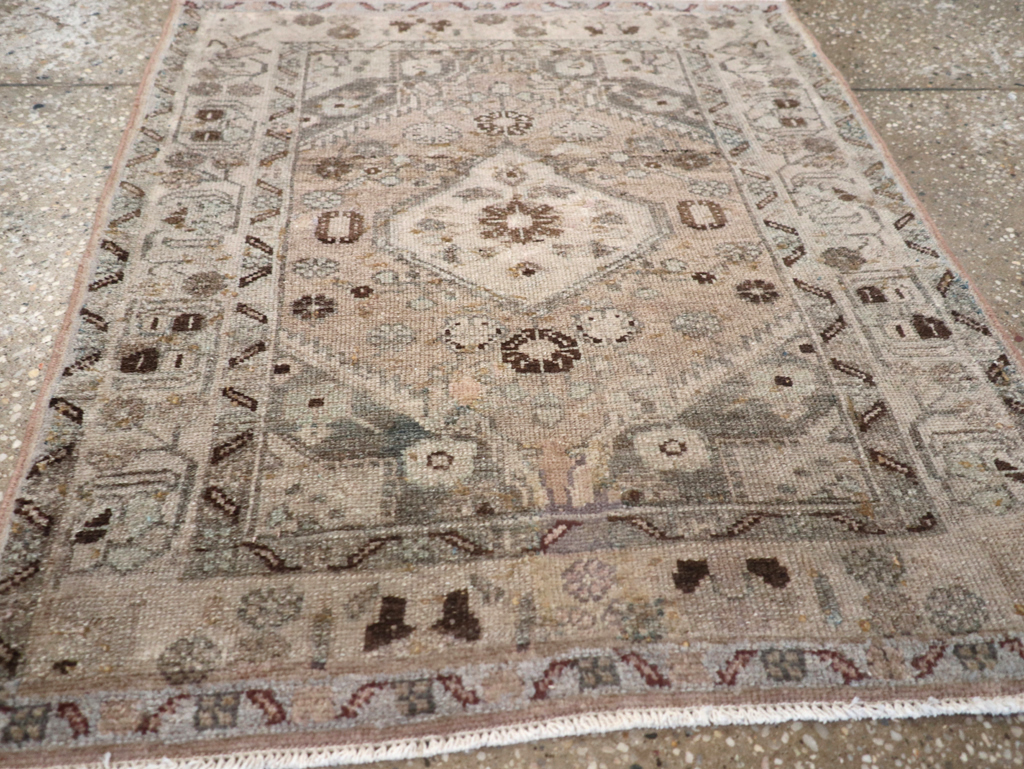Vintage Persian Malayer Square Rug, No.21626 - Gsblank