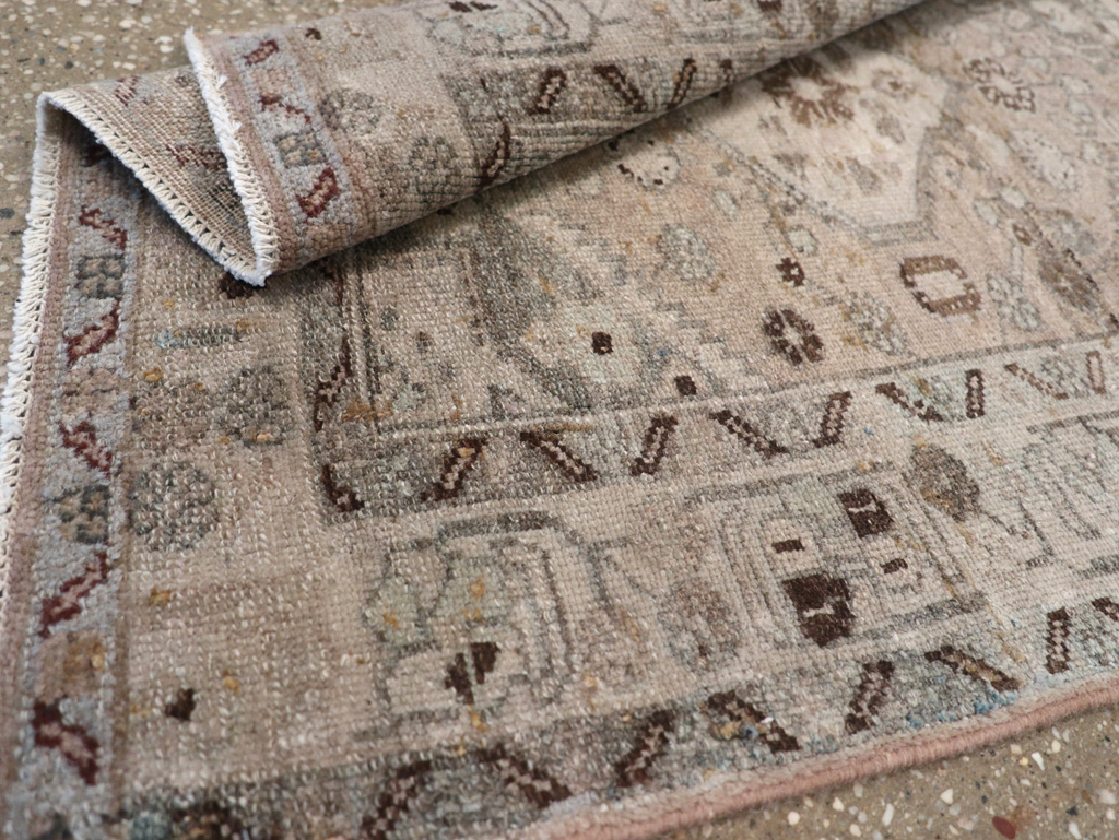 Vintage Persian Malayer Square Rug, No.21626 - Gsblank