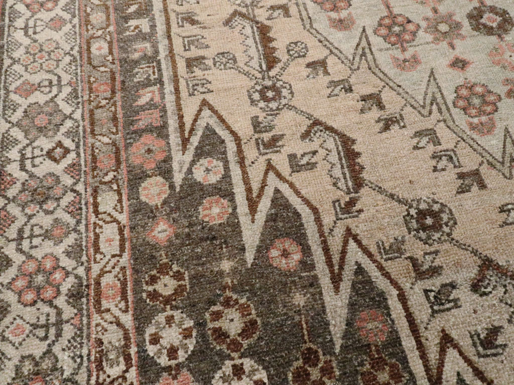 Antique Persian Malayer Rug, No.21655 - Gsblank