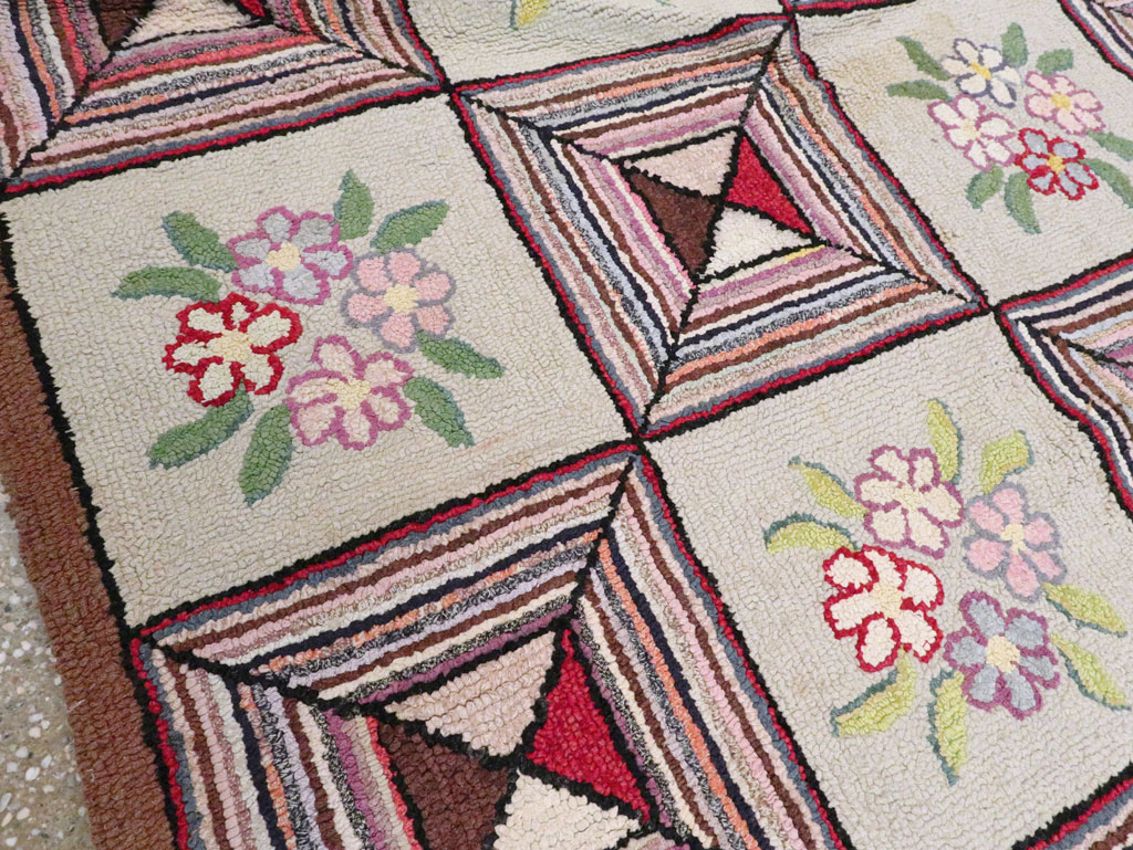 Vintage American Hook Rug, No.21718 - Gsblank