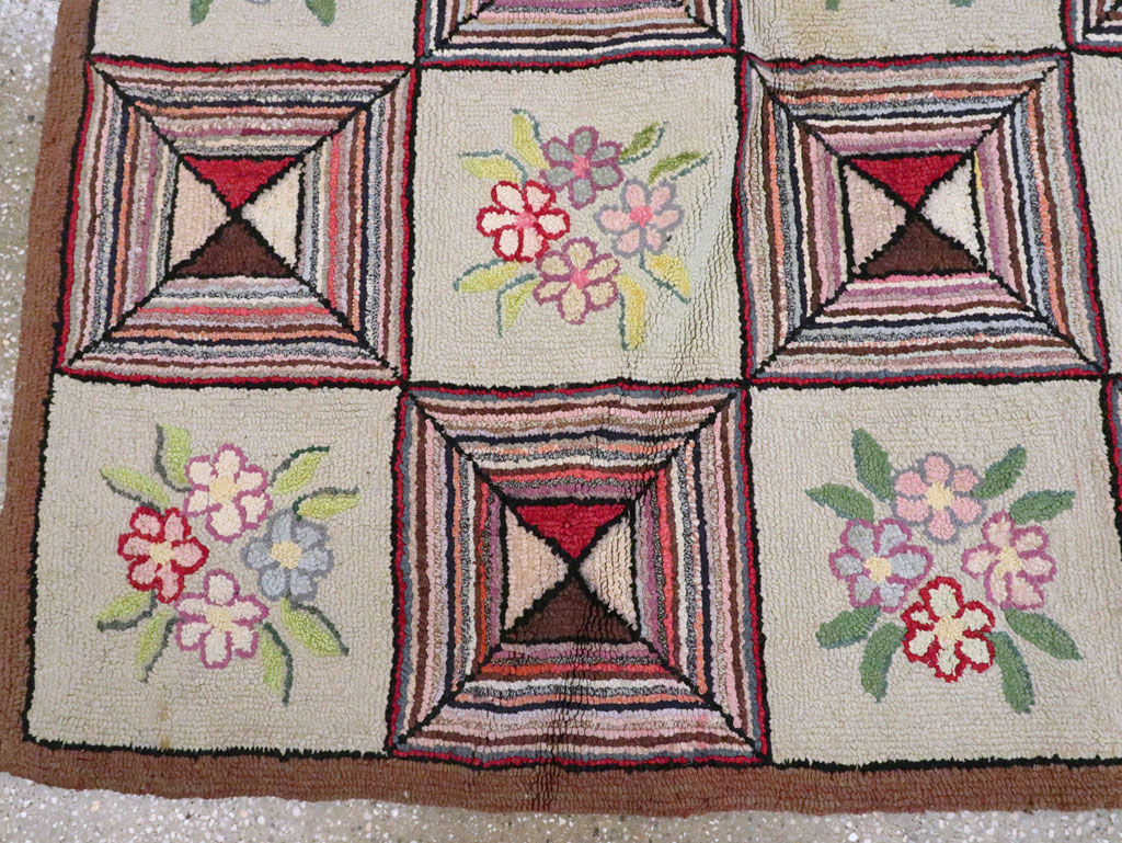 Vintage American Hook Rug, No.21718 - Gsblank