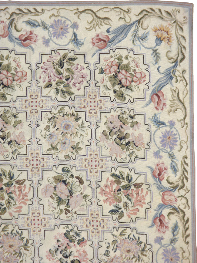 Antique English Needle-Point Carpet, No.21722 - Gsblank